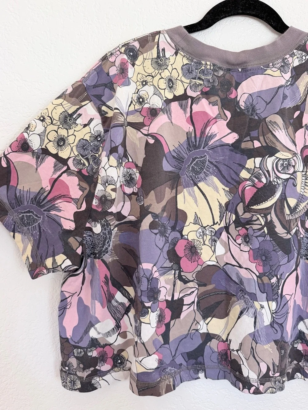 Nike Femme floral print crop top